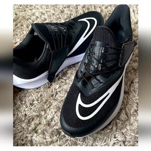 Nike Air Zoom Pegasus 39 Flyease Black White